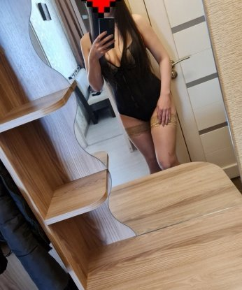 Анкета проститутки Женя - город Багерово, 26 лет, №8665